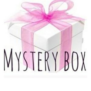 CLOTHING AND ACCESSORIES!! NWT, NWOT, EUC, GUC🌠💝